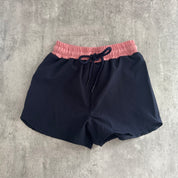 Short Bali niño azul marino con palo rosa